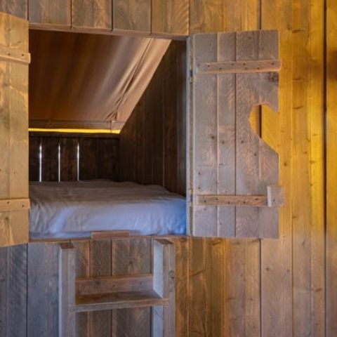 CANVAS AND WOOD TENT 7 people - Belle vue safari tent