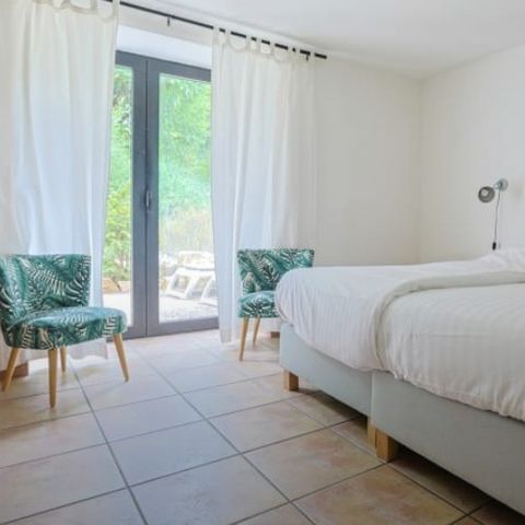 Group accommodation 10 persons - House le Perigord