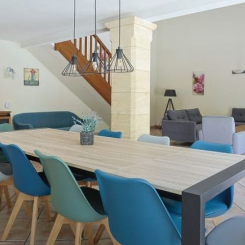Group accommodation 10 persons - House le Perigord