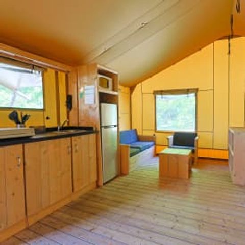 Canvas and wooden tent 5 persons - Thrush safari tent