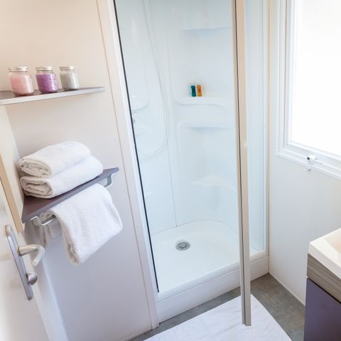 MOBILE HOME 8 people - Comfort XL | 3 Bedrooms | 6/8 Pers. | Terrace with lift, not covered