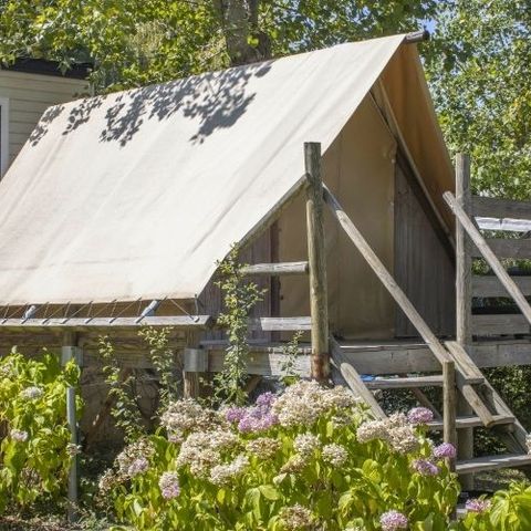 CANVAS AND WOOD TENT 2 people - Lodge BELTXU 2 persons