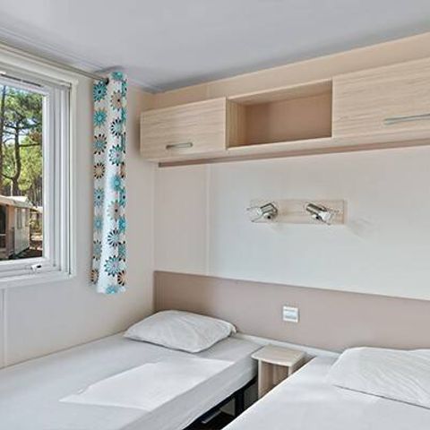 MOBILE HOME 6 people - Classic | 3 Bedrooms | 6 Pers. | Raised terrace
