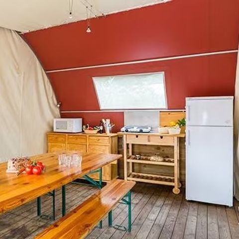 Glamping tent 8 persons - Explorer | 4 Bedrooms | 6/8 People | Non-covered elevated terrace | No bathroom