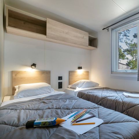 MOBILE HOME 6 people - Mobile-home | Comfort | 3 Bedrooms | 6 Pers. | Covered terrace | 1 Bathroom | Air-con.