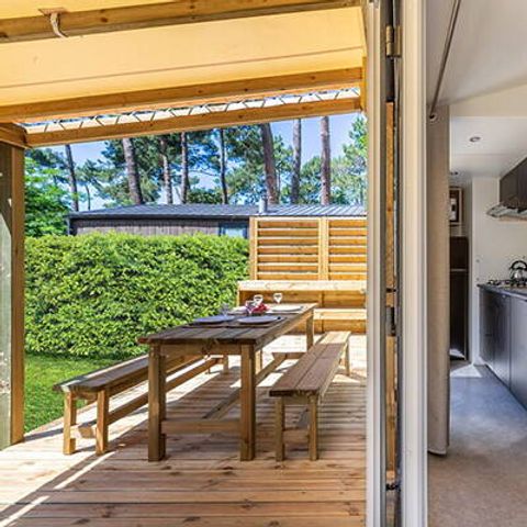MOBILE HOME 6 people - Mobile-home | Premium Exclusive | 3 Bedrooms | 6 Pers | Raised terrace | Jacuzzi | Outside shower | 1 Bathroom | Air conditioning | TV