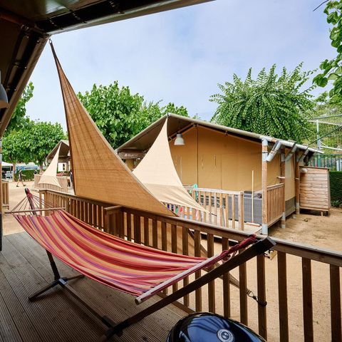 CANVAS AND WOOD TENT 5 people - Outback
