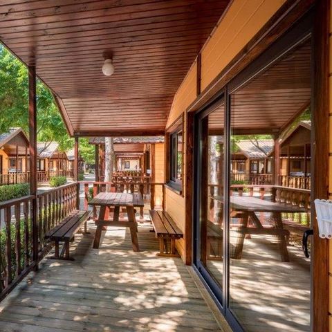 CHALET 6 people