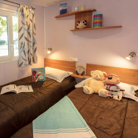 MOBILE HOME 6 people - Comfort | 2 Bedrooms | Sleeps 4-6 people | Single terrace | 1 Bathroom | Air-conditioning