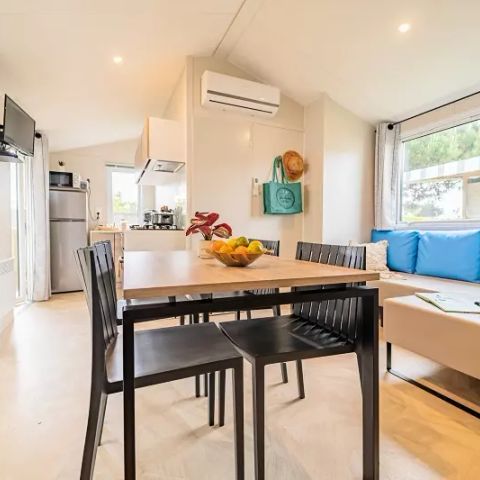 MOBILE HOME 6 people - Emotion 4 Rooms 6 People + TV