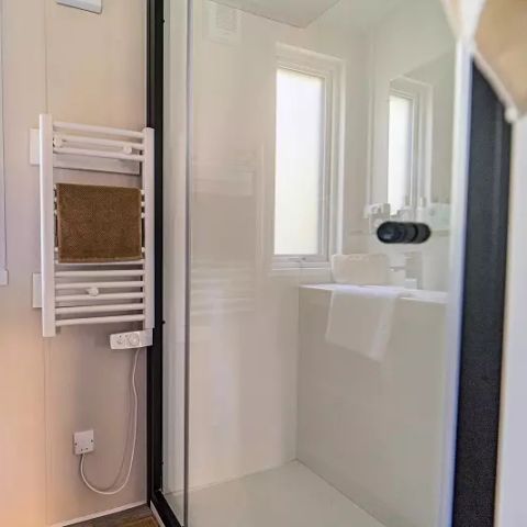 MOBILE HOME 4 people - Duo Premium 3 Rooms 4 People Jacuzzi + Air Conditioning + TV