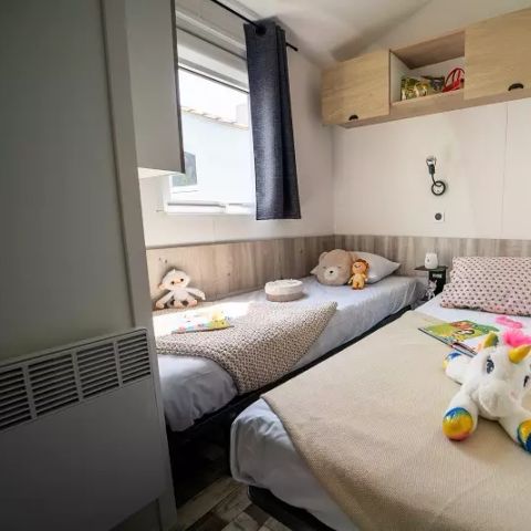 MOBILE HOME 6 people - Trio Premium 4 Rooms 6 People Jacuzzi + Air Conditioning + TV
