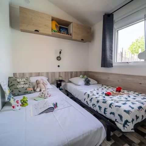 MOBILE HOME 6 people - Trio Premium 4 Rooms 6 People Jacuzzi + Air Conditioning + TV