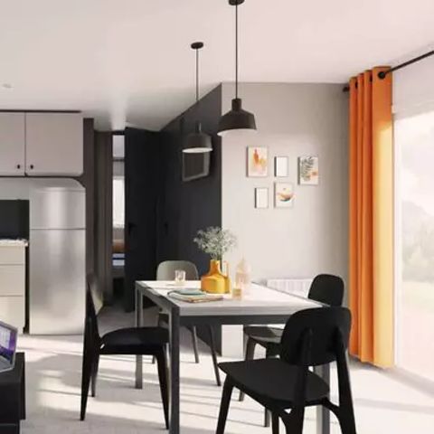 Mobile home 8 persons - Mobile-home | Comfort | 4 Bedrooms | 8 Pers. | Raised terrace | 2 bathrooms | Air-con.