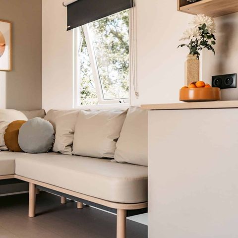 Mobile home 8 persons - Mobile-home | Comfort | 4 Bedrooms | 8 Pers. | Raised terrace | Outside kitchen | 2 bathrooms | Air-conditioning.