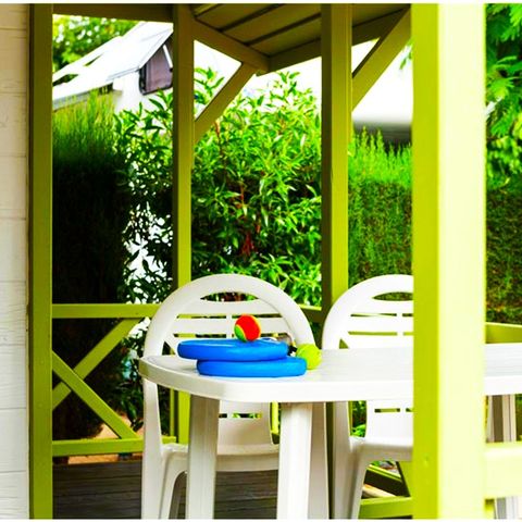 BUNGALOW 5 people - O'HARA (4 adults + 1 child) Air-conditioned