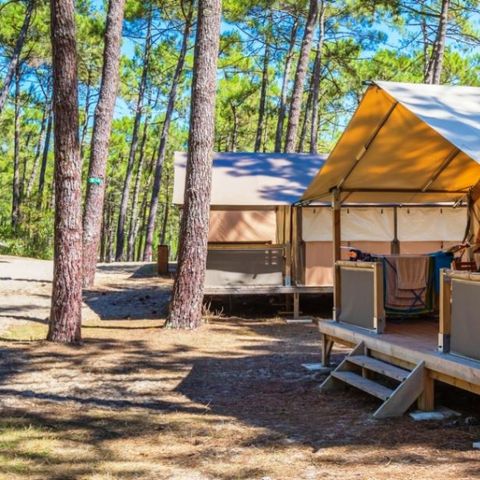 CANVAS AND WOOD TENT 6 people - TENTE LODGE Victoria | 6 pers. 2 Bdrms.