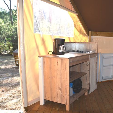 CANVAS AND WOOD TENT 4 people - TENTE LODGE - Les Yuccas | 4 pers. 2 bdrms.