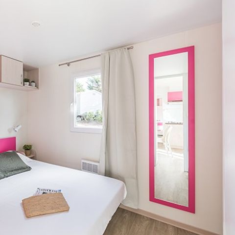 MOBILE HOME 4 people - Comfort XL | 2 Bedrooms | 4 Pers. | Raised terrace | TV