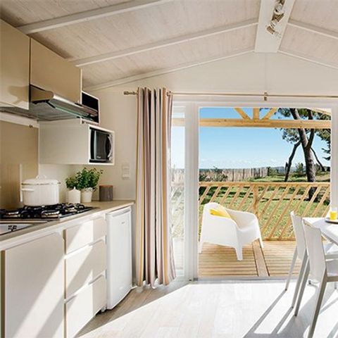 MOBILE HOME 4 people - Comfort | 2 bedrooms | Sleeps 4 | Single terrace | 1 bathroom | Air conditioning | TV