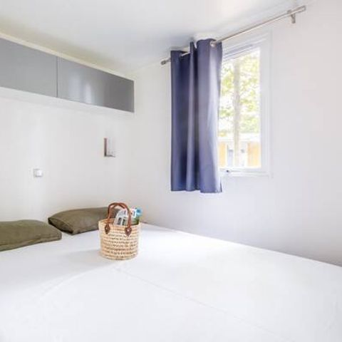 MOBILE HOME 4 people - Mobile-home | Comfort | 2 Bedrooms | 4 Pers. | Raised terrace | 1 Bathroom | TV