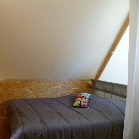 CANVAS AND WOOD TENT 4 people - COSY TRAPPER Without sanitary facilities