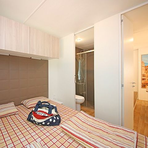 MOBILE HOME 6 people - Mobile-home | Comfort XL | 3 Bedrooms | 6 Pers. | Covered Terrace | 2 bathrooms | Air-con.