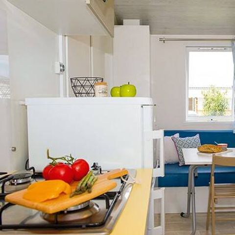Bungalow 4 persons - Mobile-home | Comfort | 2 Bedrooms | 4 Pers. | Raised terrace | Air-con.