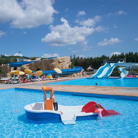 Camping Le Château de Galaure - Drome - Image N°3
