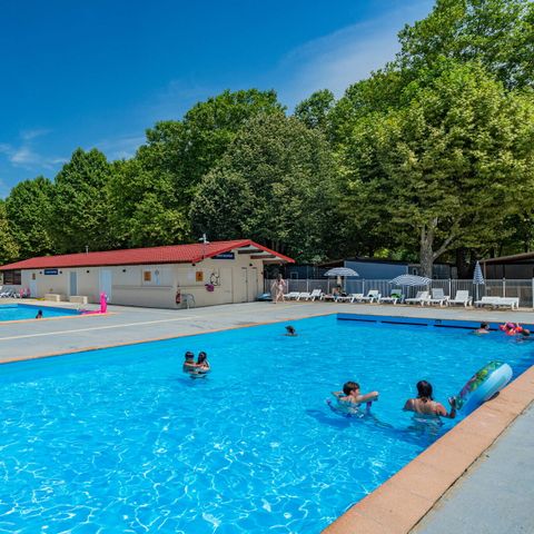Camping Le Château de Galaure - Drome - Image N°4