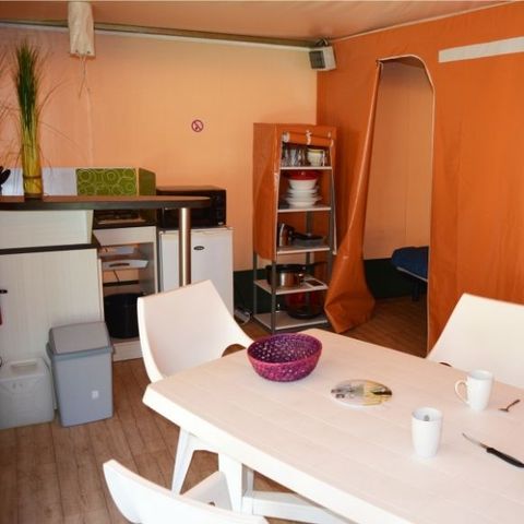CANVAS BUNGALOW 5 people - Kiwi 2bedroom 25m² - no sanitary facilities