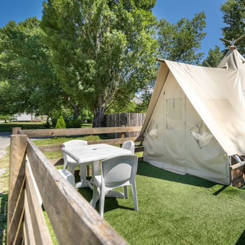 BUNGALOW 4 people - Canvas tepee 18m² - without sanitary facilities