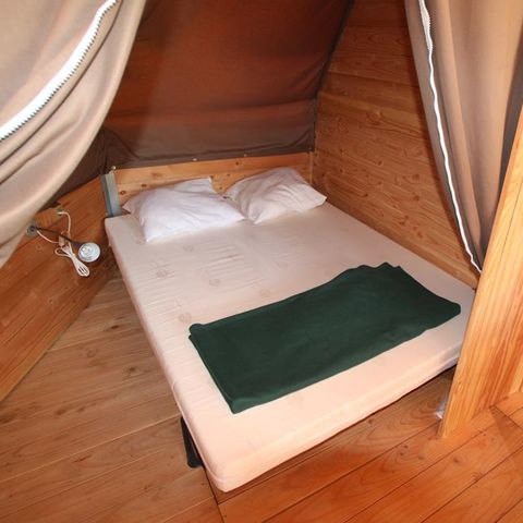BUNGALOW 4 people - Canvas tepee 18m² - without sanitary facilities