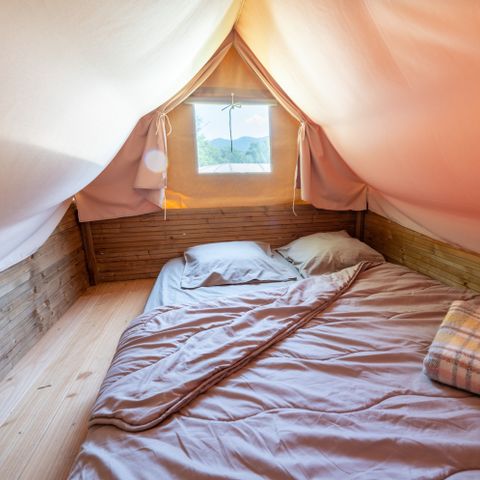 CANVAS AND WOOD TENT 2 people - Bivouac 6m² - without sanitary facilities