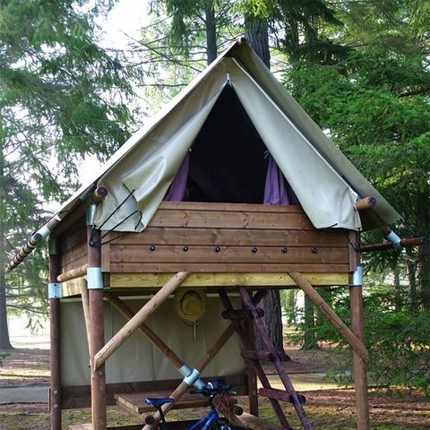CANVAS AND WOOD TENT 2 people - Bivouac 6m² - without sanitary facilities