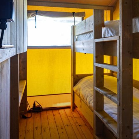 CANVAS AND WOOD TENT 6 people - Mouette