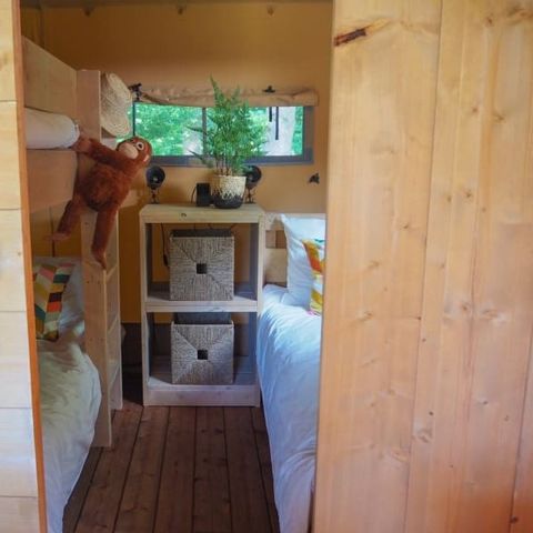Canvas and wooden tent 5 persons - Loubine