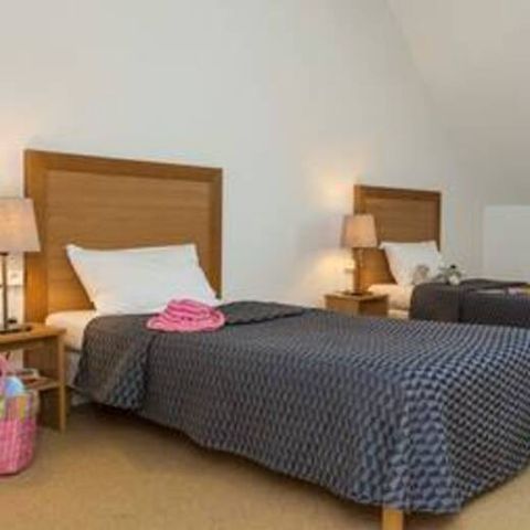 APARTMENT 8 people - Morgat