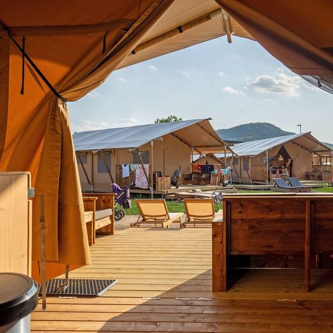 CANVAS AND WOOD TENT 5 people - SunLodge Taiga