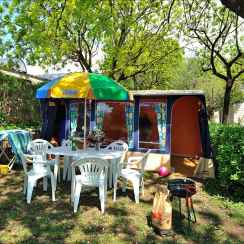 Tent 6 persons - Space without sanitary facilities