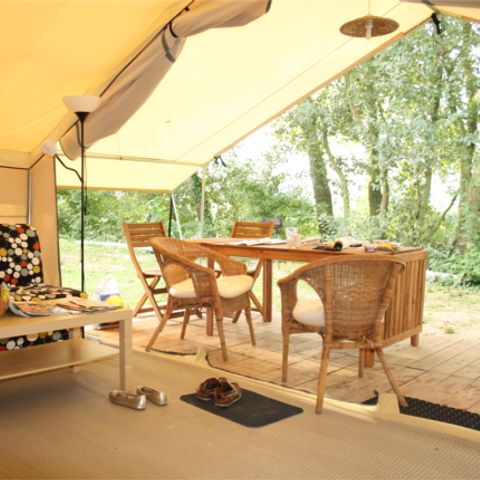 Canvas and wooden tent 5 persons - Safaritent without sanitary facilities