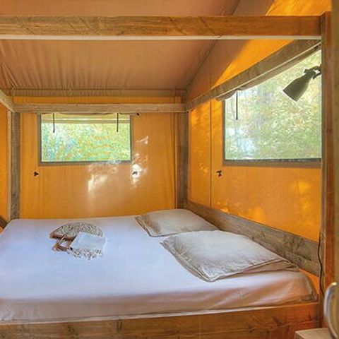 CANVAS AND WOOD TENT 5 people - Safari Tent | 2 Ch. | 4/5 Pers. | Clim.