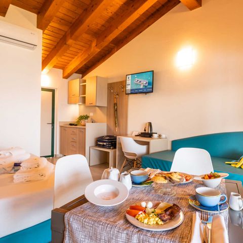 STUDIO 3 people - Studio Deluxe (2 adults and 1 child max)