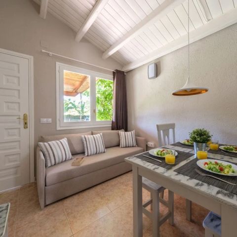 BUNGALOW 4 people - A1 Classic