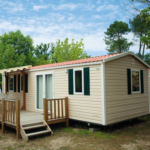Mobile home 6 persons - Classic | 3 Bedrooms | 6 Pers. | Raised terrace | Air-con.