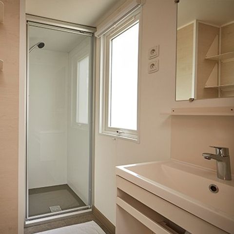 Mobile home 4 persons - Ultimate | 2 Bedrooms | 4 Pers. | Raised terrace | Air conditioning | TV