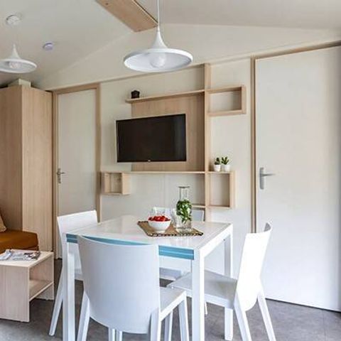 Mobile home 4 persons - Ultimate | 2 Bedrooms | 4 Pers | Raised terrace | Tropical shower | 1 bathroom | Air conditioning | TV