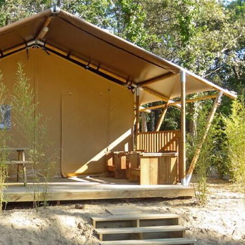 Canvas and wooden tent 5 persons - Safari Tent | 2 Bedrooms | 4/5 Pers.