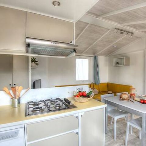Mobile home 6 persons - Ultimate | 3 Bedrooms | 6 Pers | Raised terrace | Jacuzzi | 2 bathrooms | Air conditioning | TV