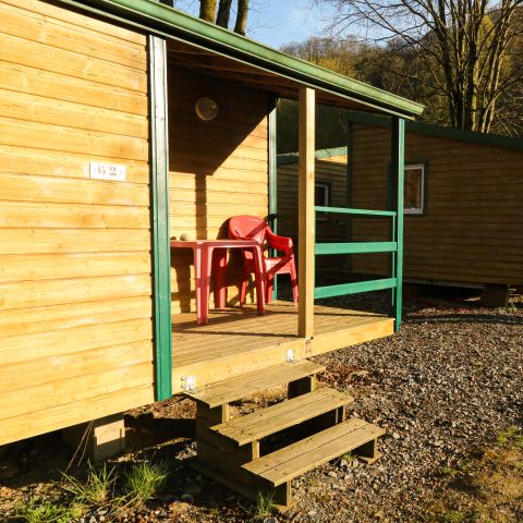 Chalet 4 persons - 2-bedroom rental chalet with kitchen and separate toilet